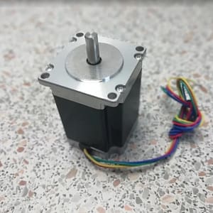 шаговый двигатель для перистальтического насоса